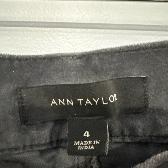 Ann Taylor Women’s 4 Gray Modern Skinny Corduroy Pants Stretch - Picture 3 of 7